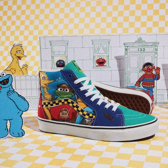 Vans Sesame Street Sk8 Hi Oscar's Taxi Service Sneakers women 7.5 men 6 38 NWT - Picture 1 of 7